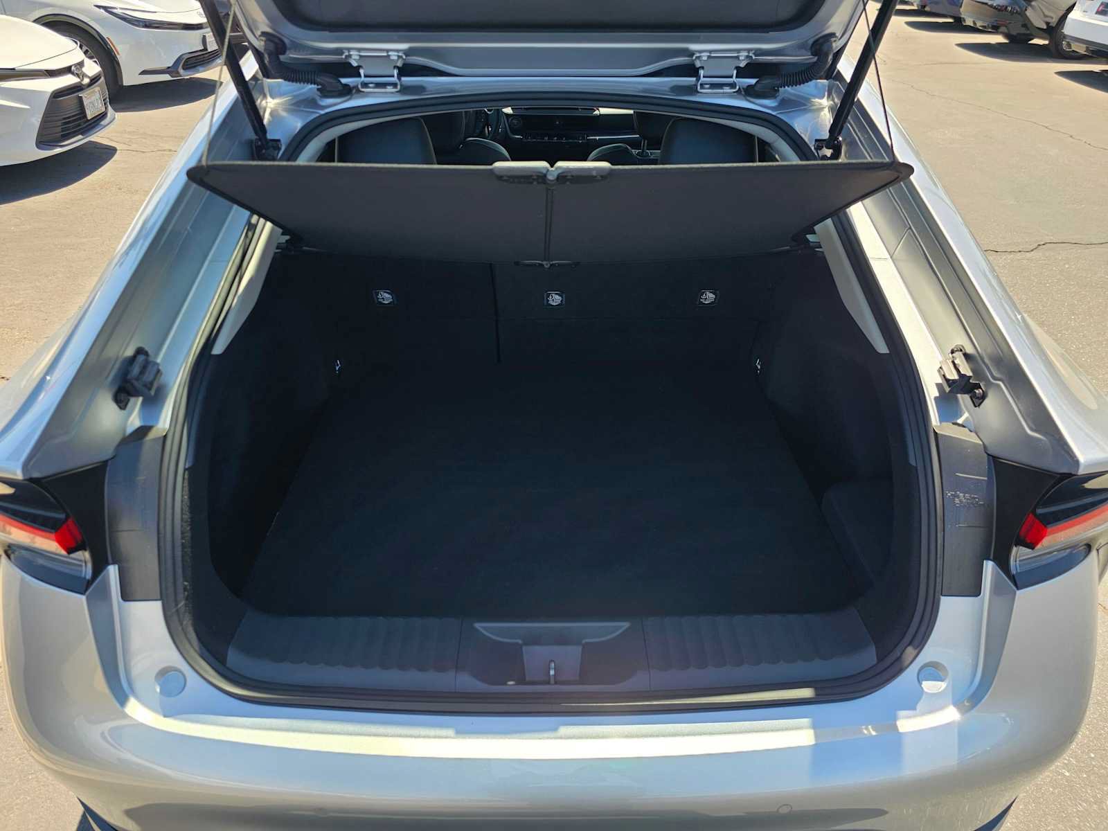Certified 2026 Toyota Prius XLE FWD image 14