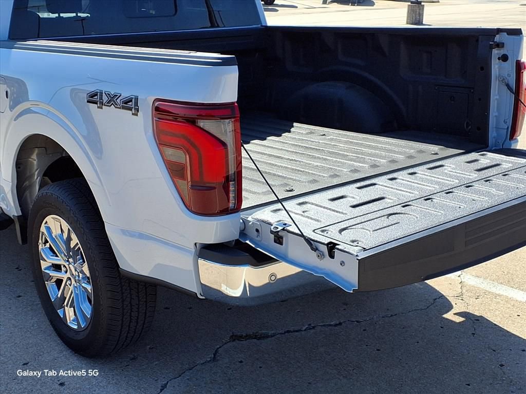 New 2025 Ford F150 Lariat w/ Equipment Group 501A Mid image 24