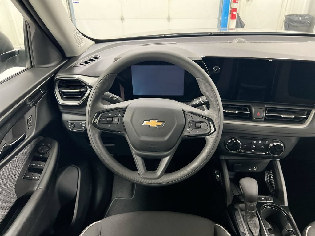 New 2026 Chevrolet TrailBlazer LS FWD image 11