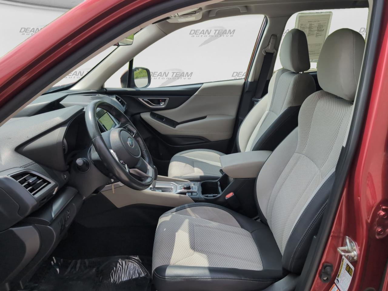 Used 2019 Subaru Forester Premium w/ All-Weather Package AWD/4WD image 12