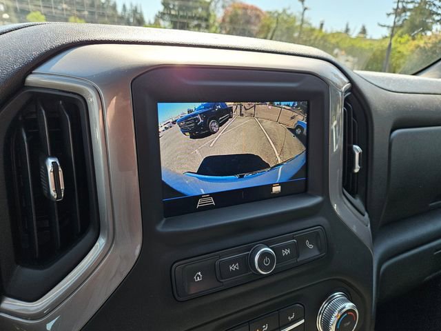 Used 2022 GMC Sierra 3500 Pro w/ Convenience Package AWD/4WD image 16
