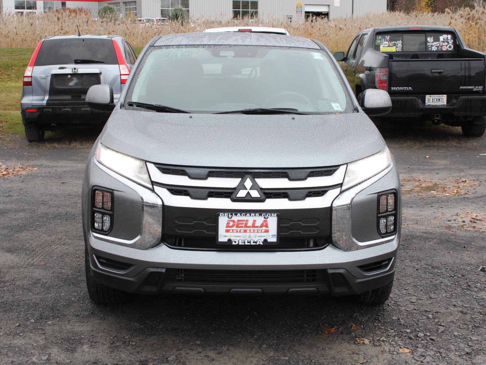Used 2024 Mitsubishi Outlander Sport ES image 2