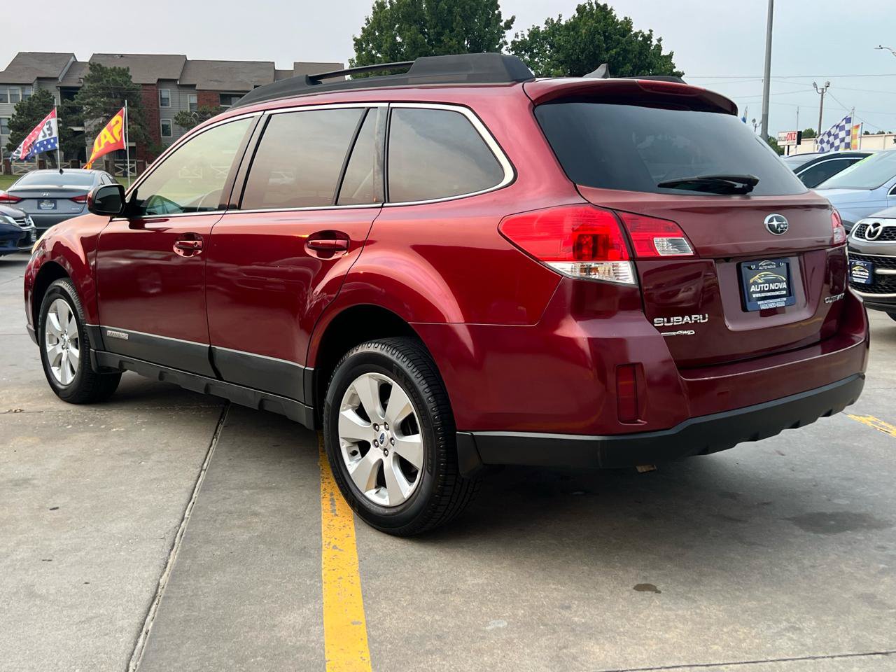 Used 2012 Subaru Outback 2.5i Limited AWD/4WD image 4