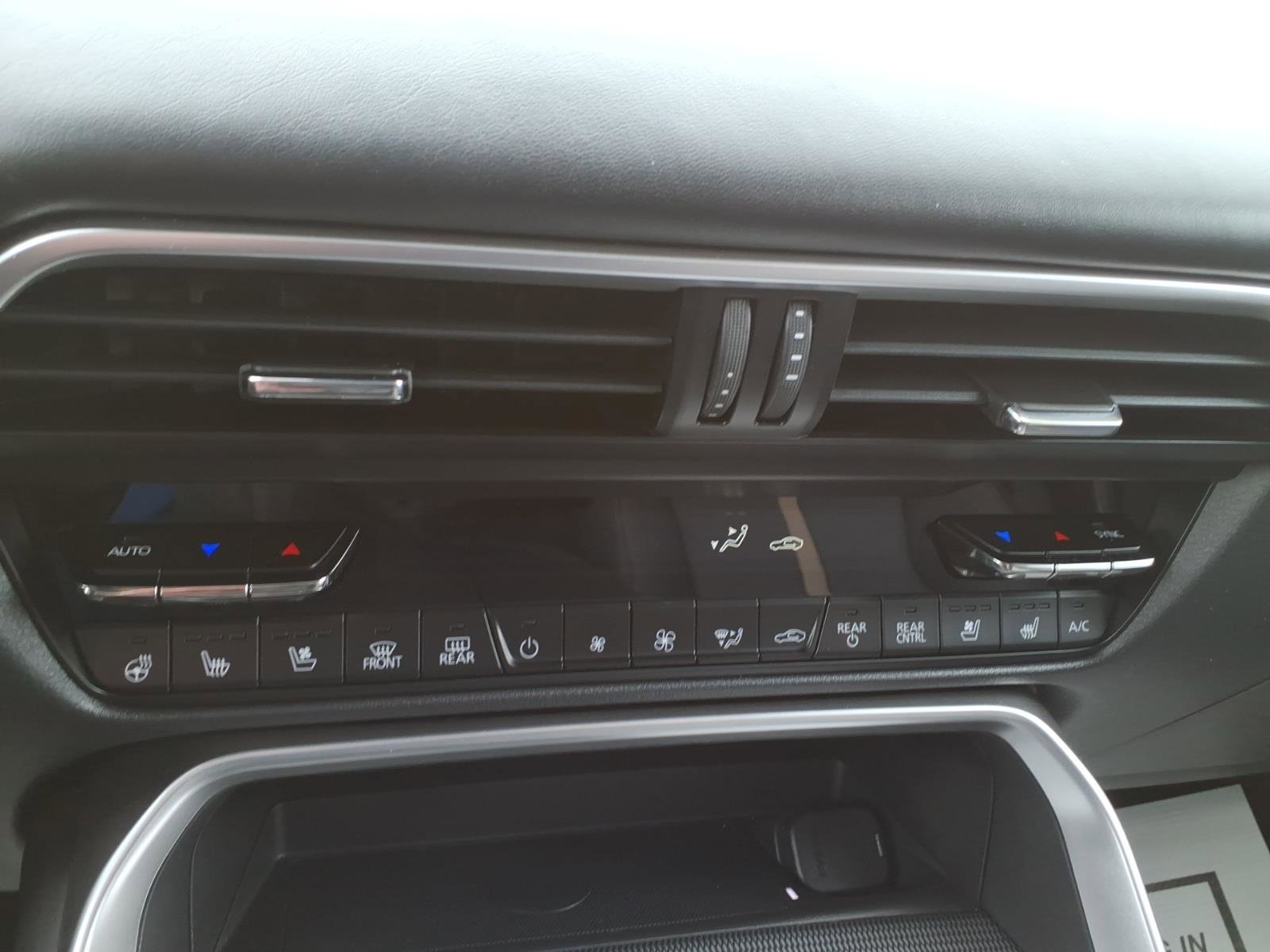 Used 2025 MAZDA CX-90 3.3 Turbo S w/ Premium Package image 27