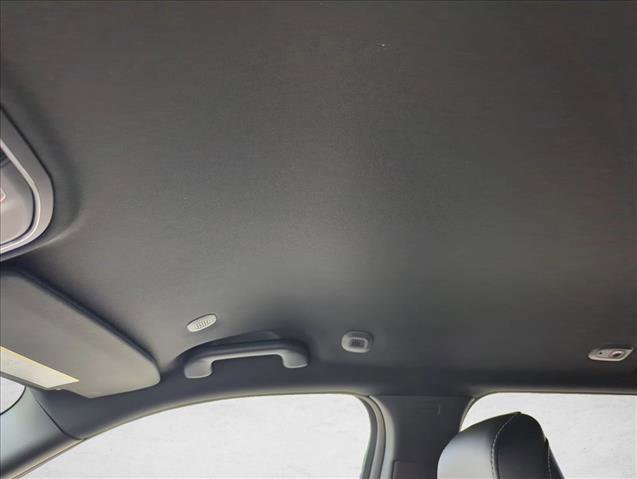Used 2025 Jeep Grand Cherokee Limited RWD image 12