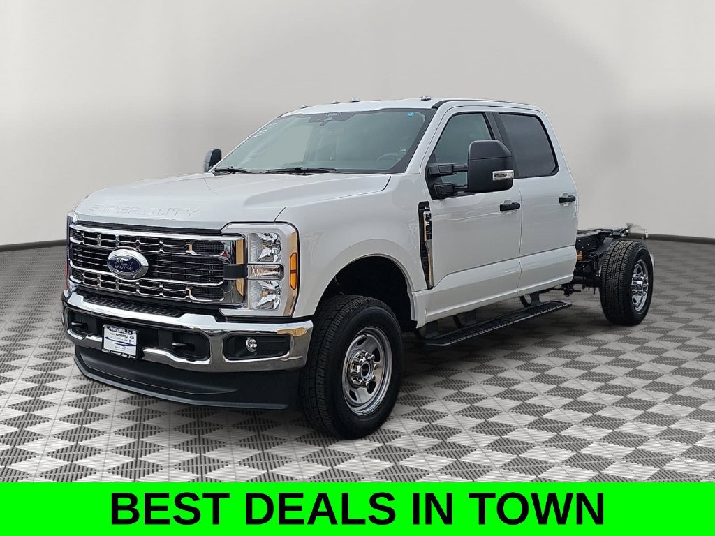 New 2026 Ford F350 XL w/ XL Chrome Package AWD/4WD image 7