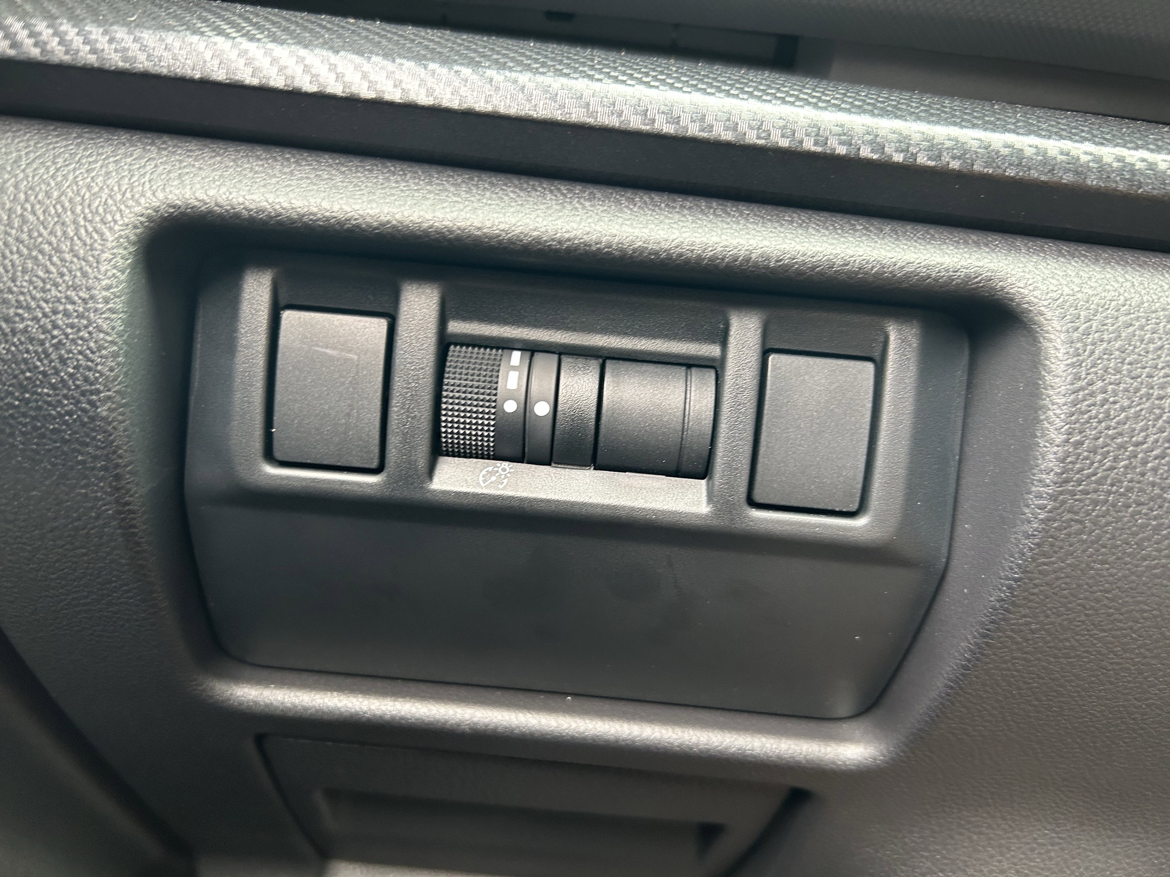 Certified 2025 Subaru Crosstrek 2.5i Sport image 18