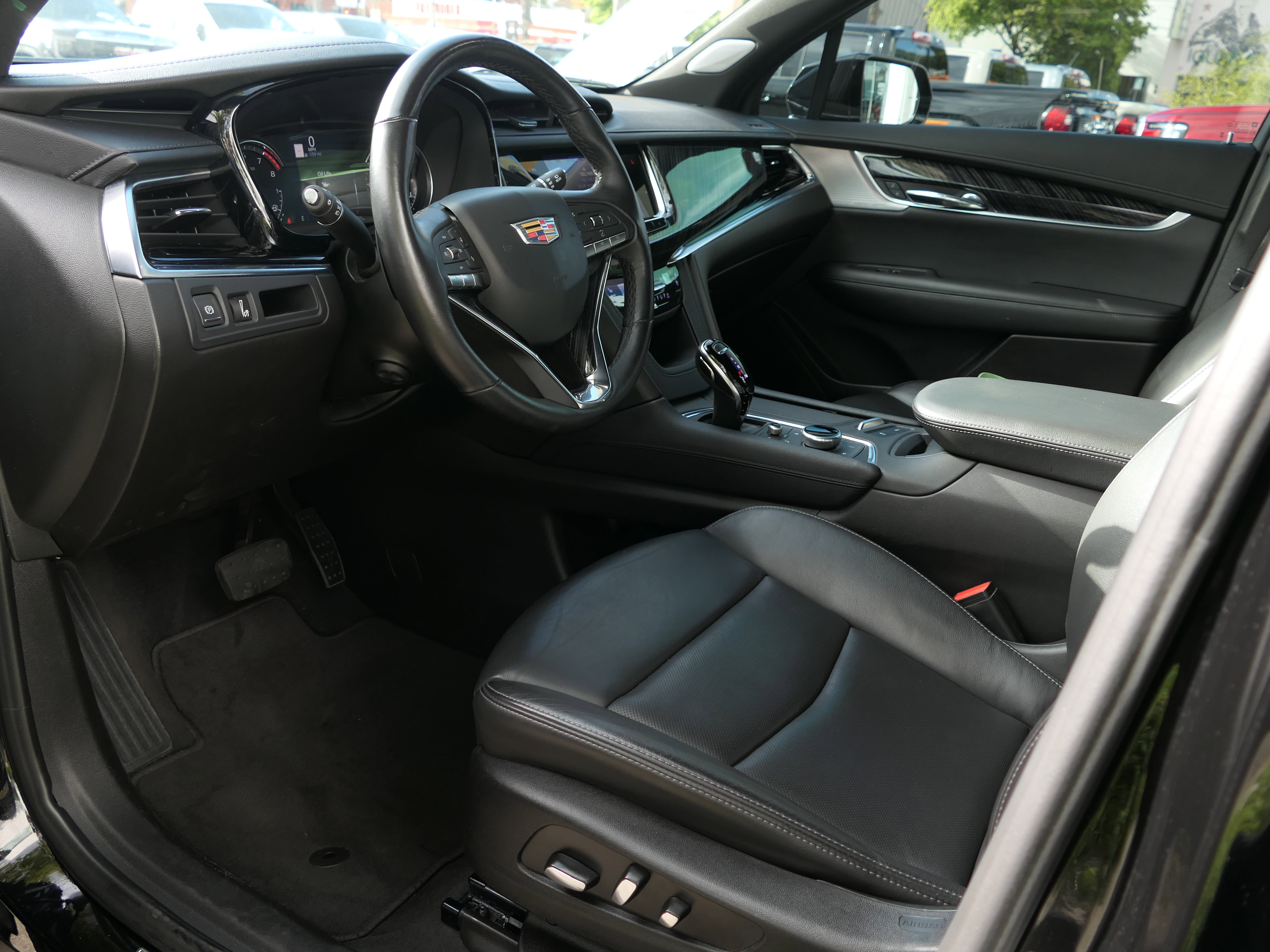 Certified 2024 Cadillac XT6 Premium Luxury FWD image 13