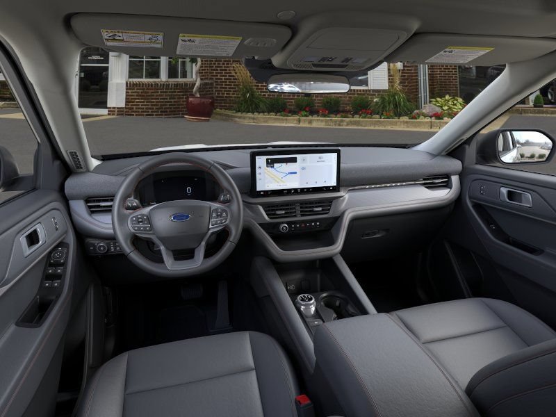 New 2026 Ford Explorer Active w/ Active Comfort Package AWD/4WD image 9