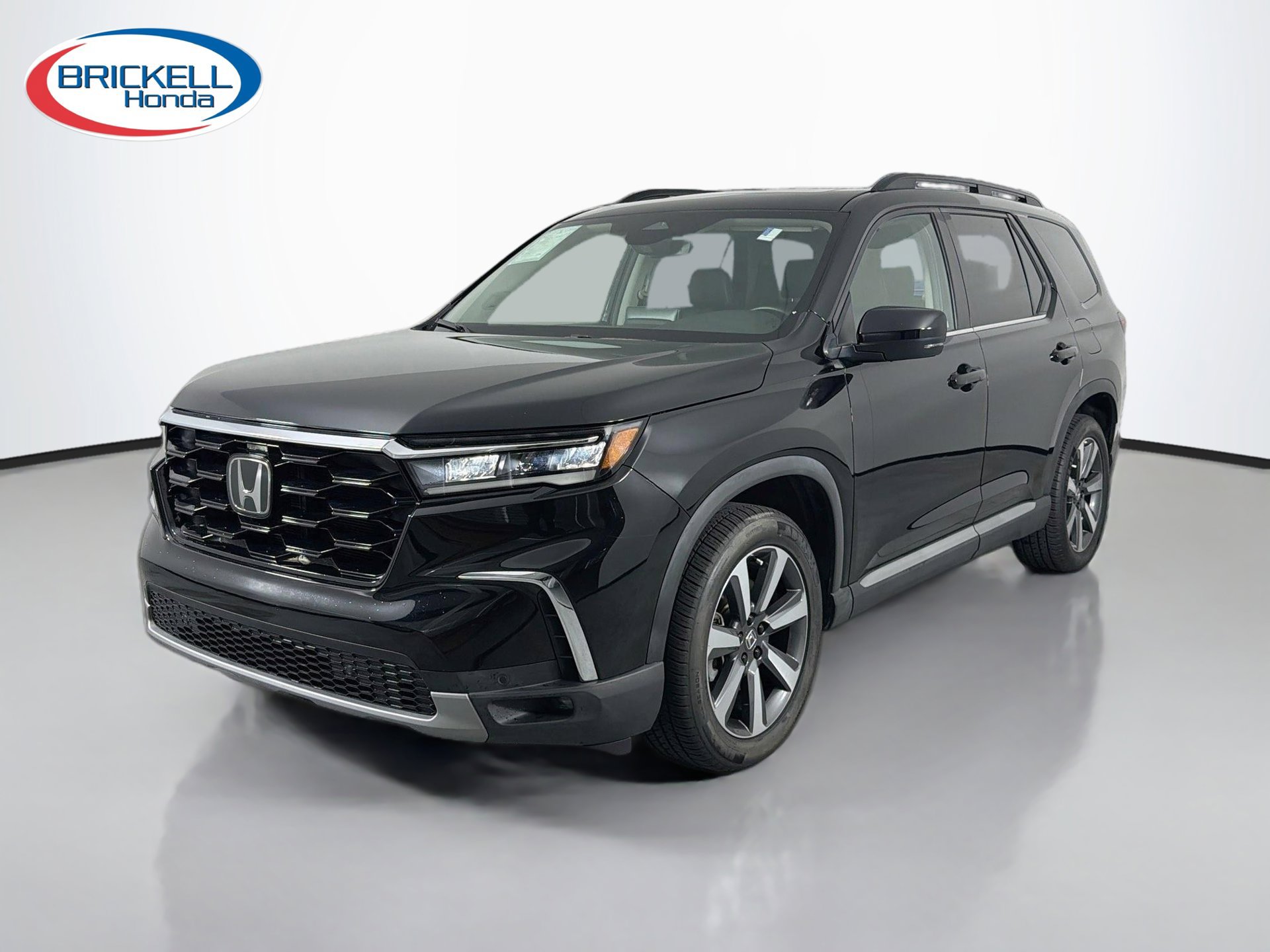 Certified 2023 Honda Pilot Touring image 8