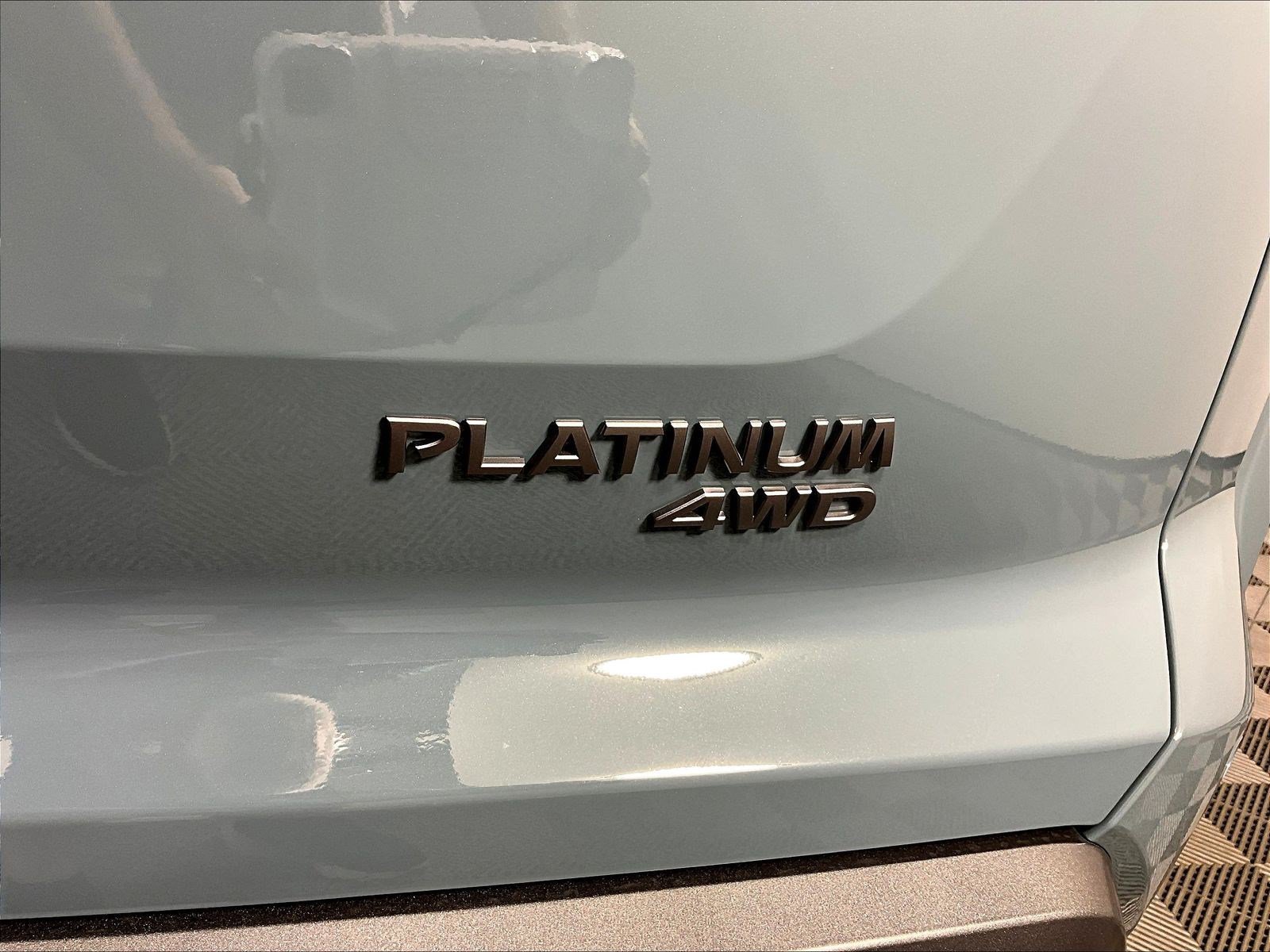 New 2026 Nissan Pathfinder Platinum AWD/4WD image 14