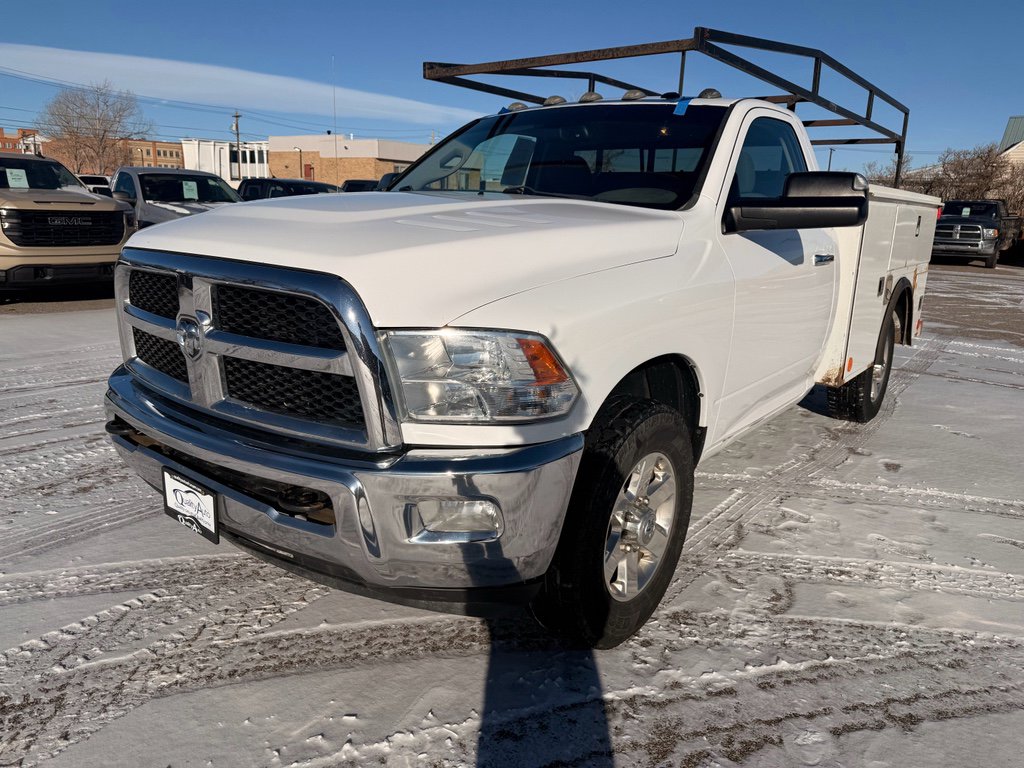 Used 2015 RAM 2500 SLT w/ Luxury Group image 2