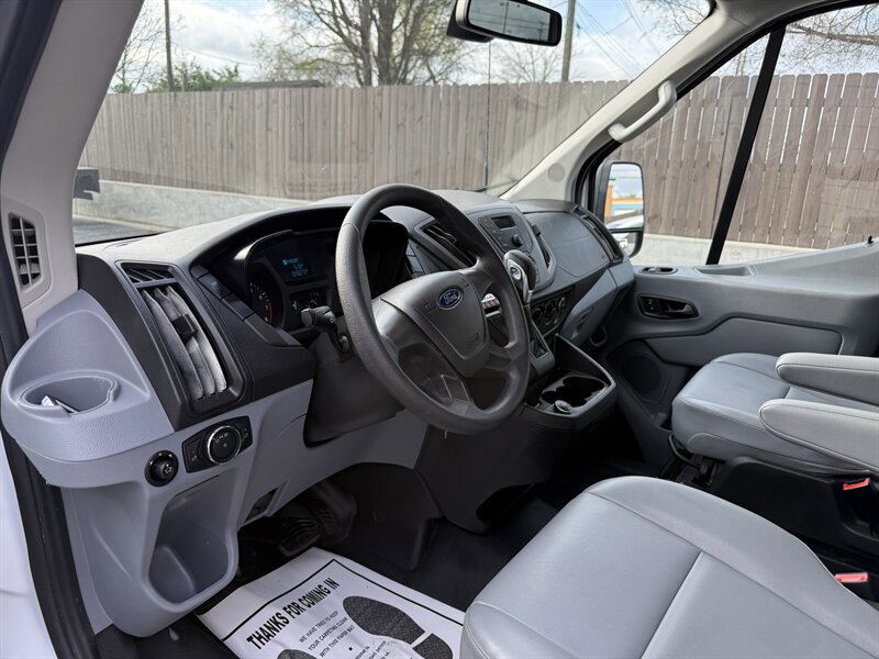 Used 2018 Ford Transit 150 XL RWD image 46