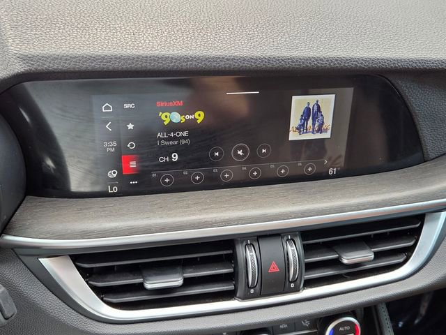 Used 2023 Alfa Romeo Stelvio Ti image 28