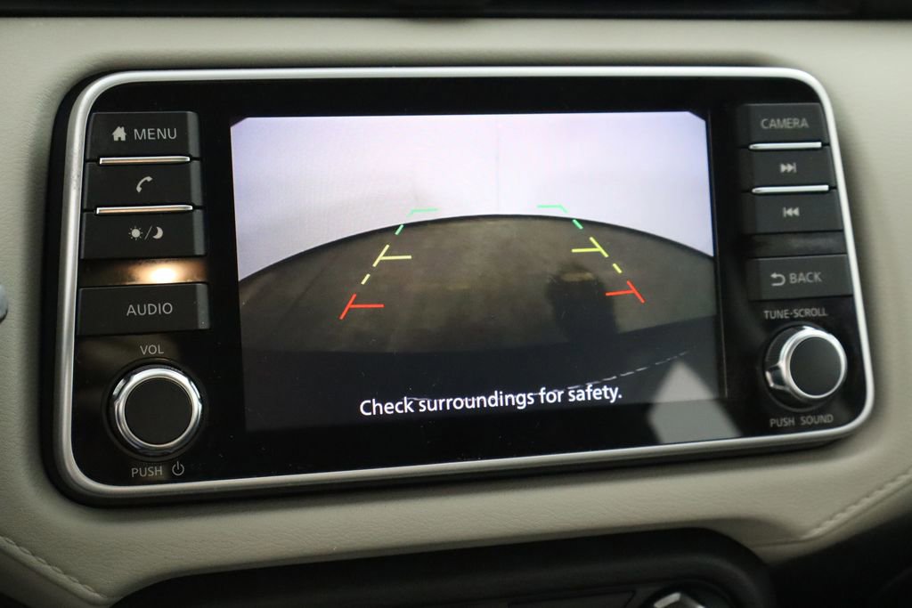 Used 2021 Nissan Versa SV image 28