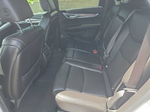 Used 2021 Cadillac XT5 Luxury FWD image 17