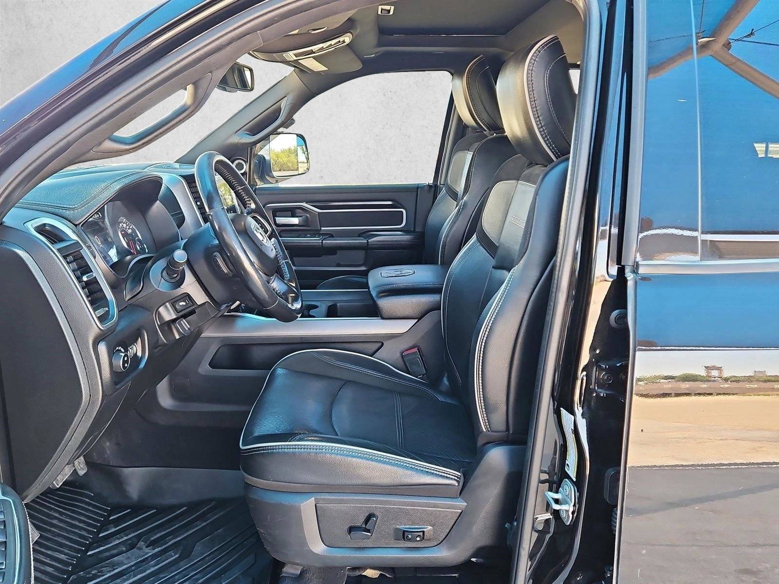 Used 2020 RAM 2500 Laramie AWD/4WD image 16