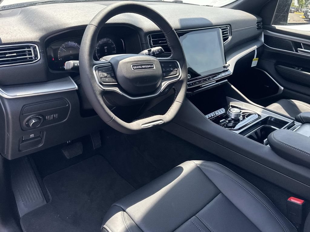 New 2026 Jeep Grand Wagoneer Limited w/ Premium Group II AWD/4WD image 2