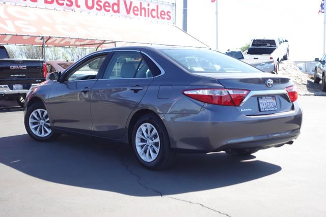 Certified 2017 Toyota Camry LE image 11