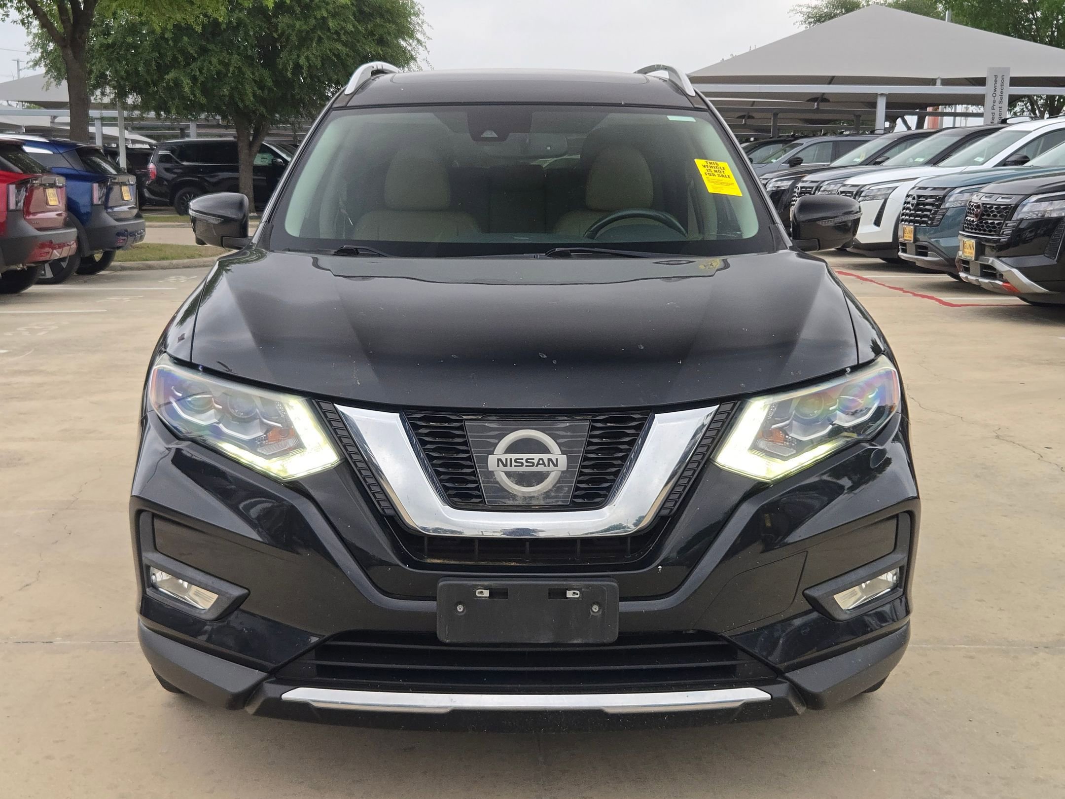 Used 2017 Nissan Rogue SL w/ SL Premium Package FWD image 8