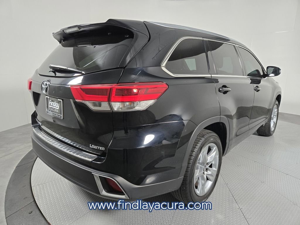 Used 2019 Toyota Highlander Limited FWD image 6