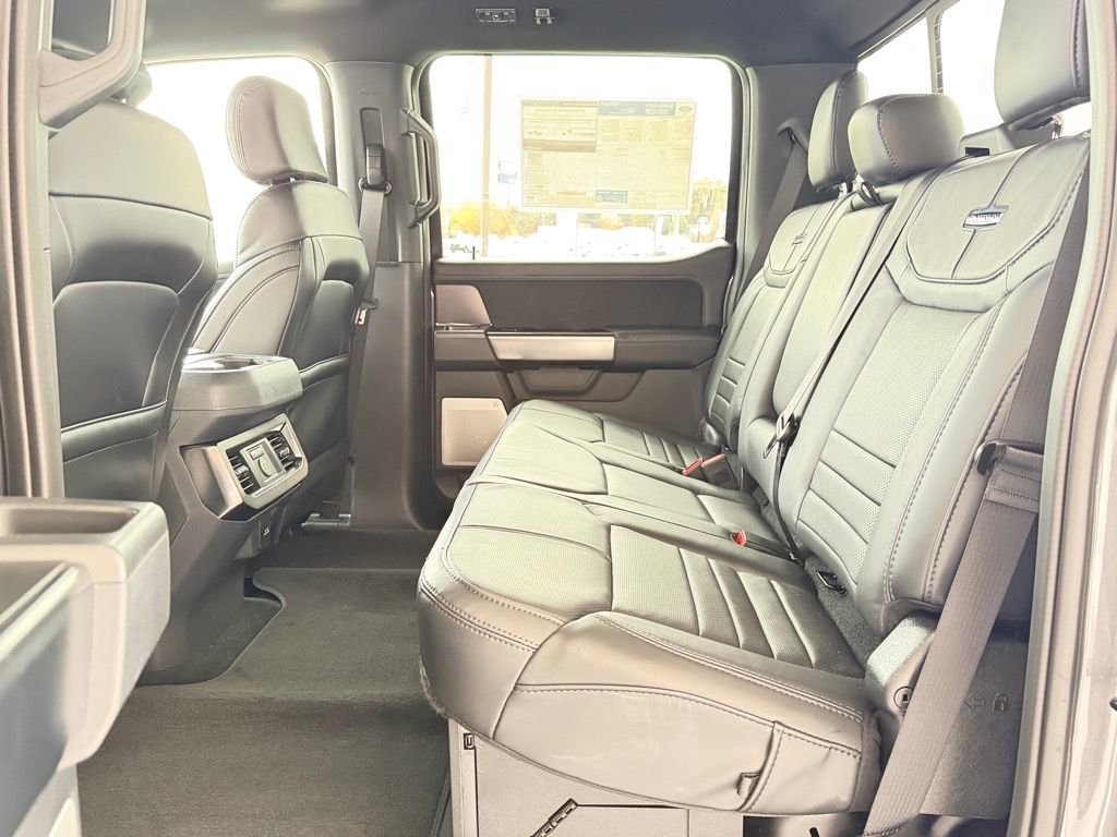 New 2026 Ford F350 Platinum w/ FX4 Off-Road Package image 11