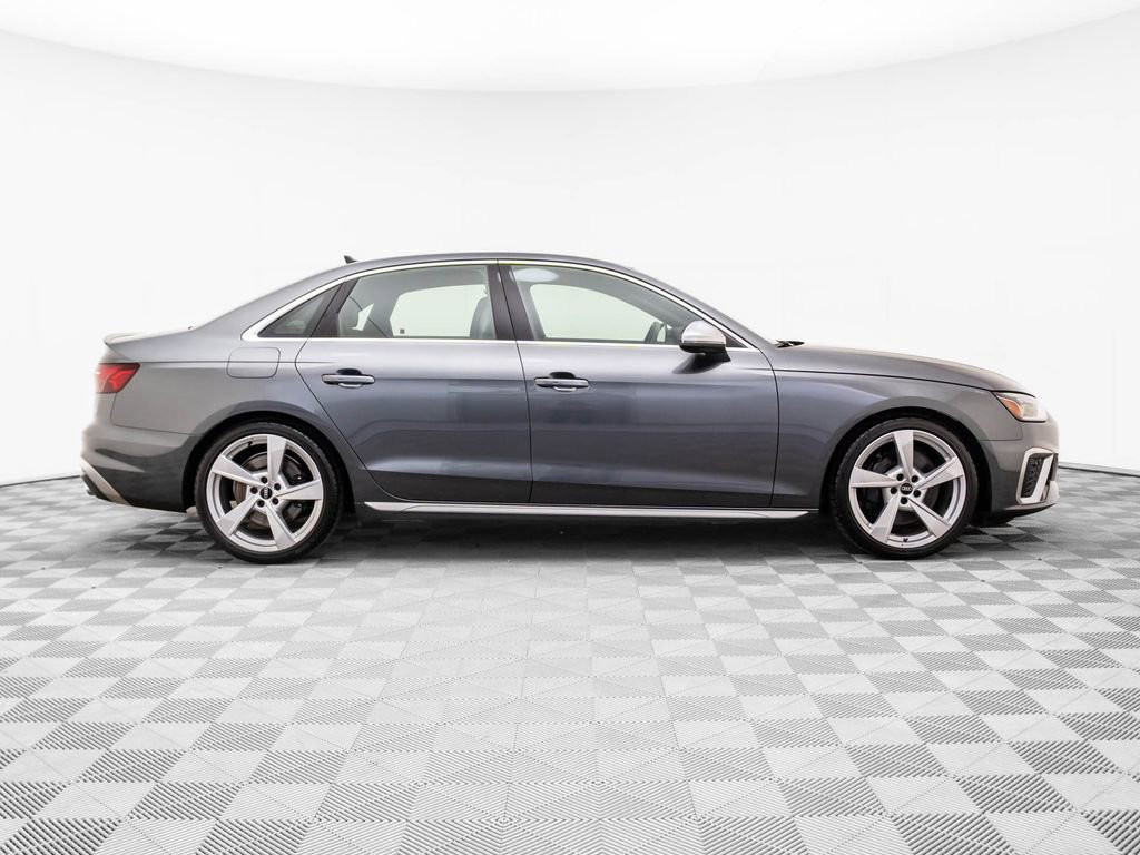Used 2023 Audi S4 Premium Plus w/ Premium Plus Package image 7