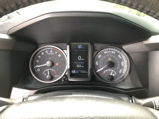 Used 2021 Toyota Tacoma TRD Off-Road w/ Technology Package AWD/4WD image 29