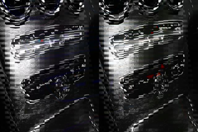 Used 2018 Mercedes-Benz C 300 Sedan w/ Premium Package image 16