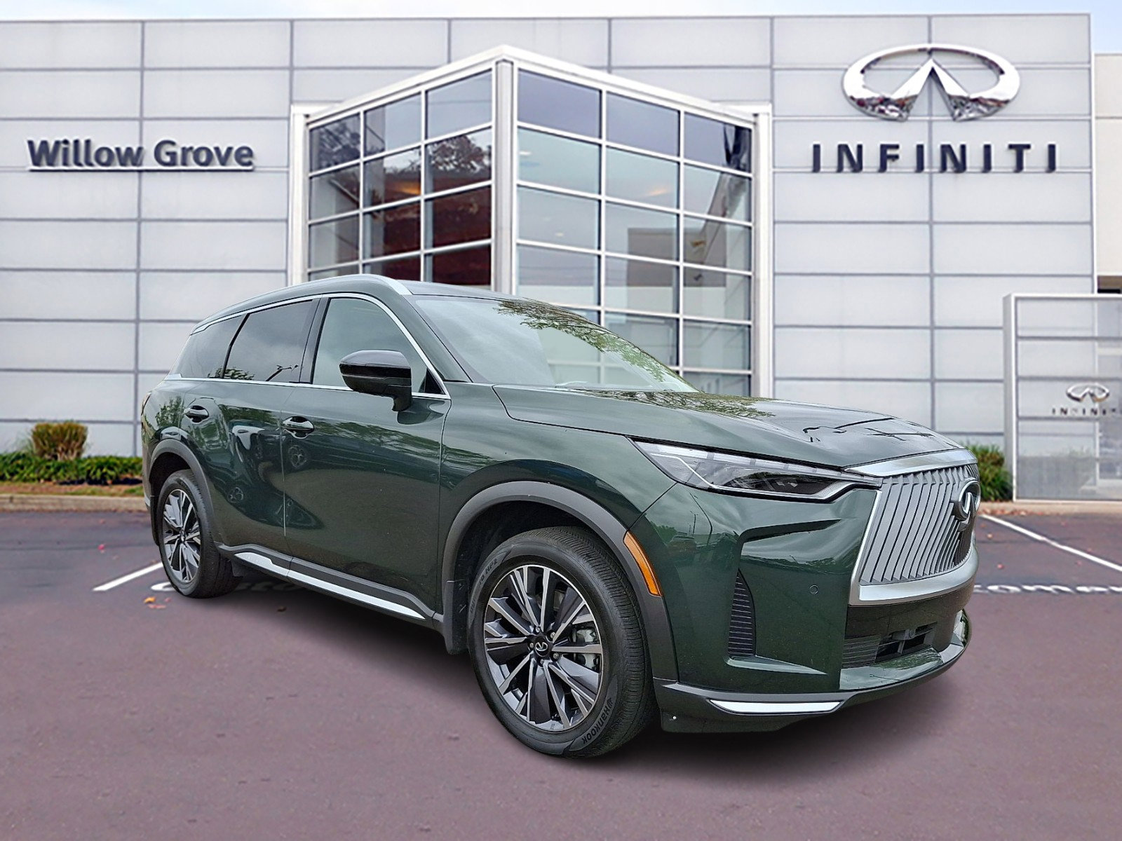 Certified 2026 INFINITI QX60 Luxe w/ Cargo Package