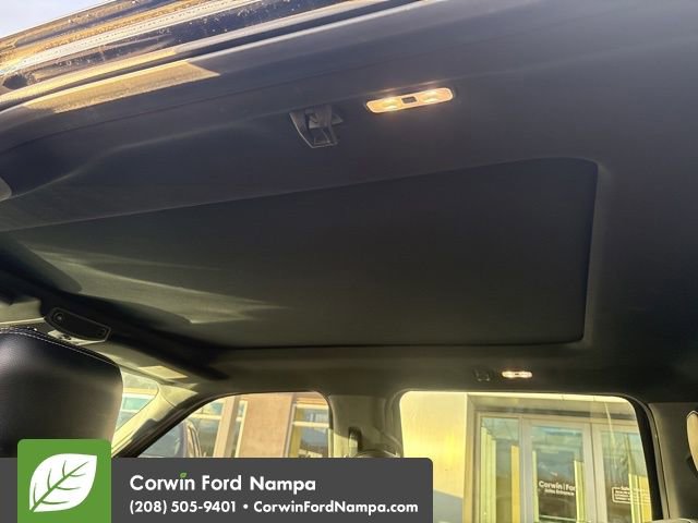 Used 2016 Ford F150 Lariat w/ Equipment Group 502A Luxury image 10