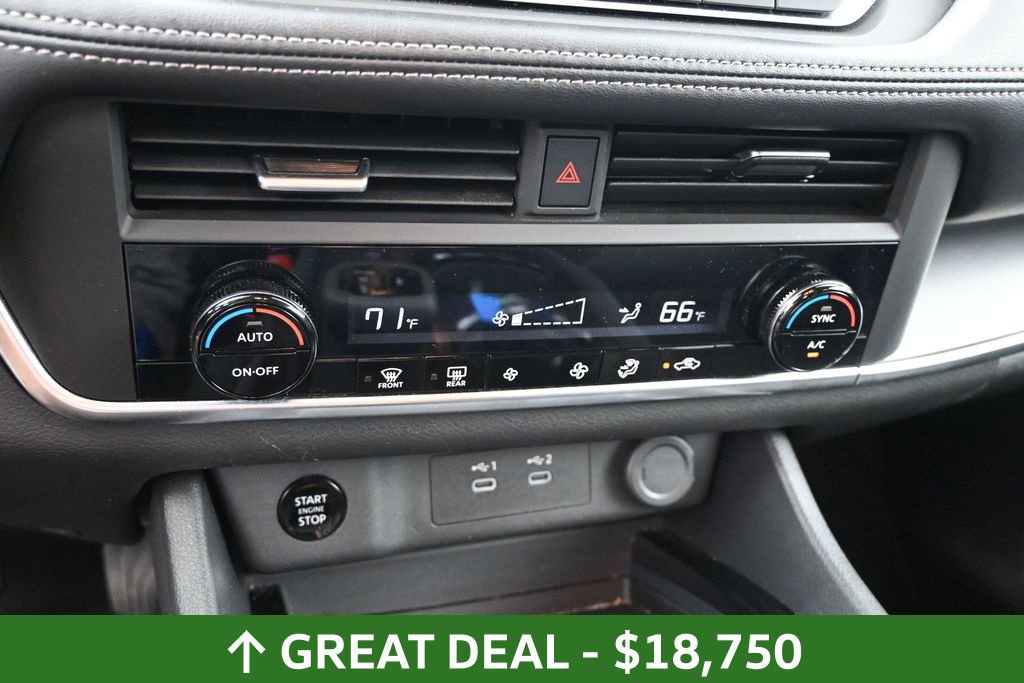 Used 2024 Nissan Rogue SV AWD/4WD image 26