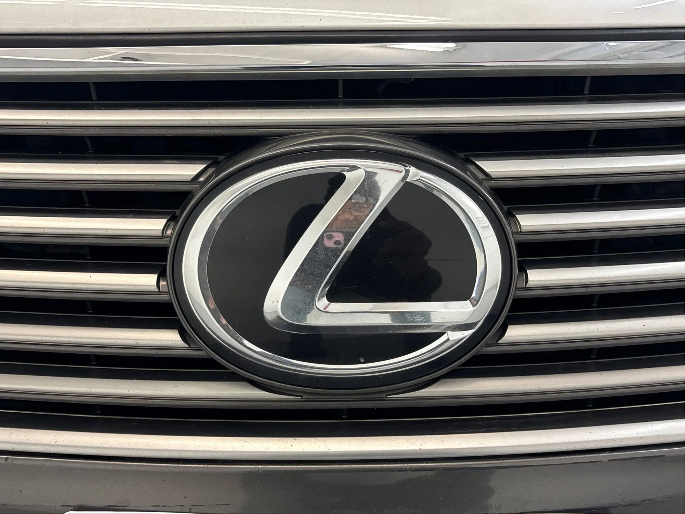 Used 2017 Lexus LS 460 AWD w/ Comfort Package image 34