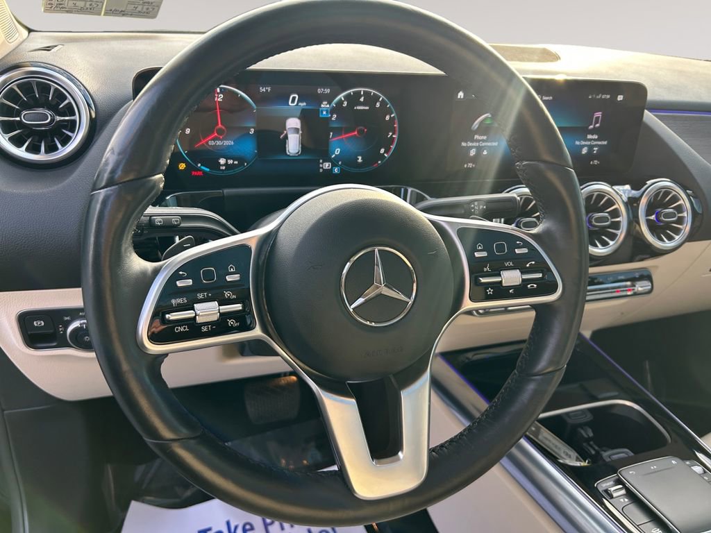 Used 2023 Mercedes-Benz GLA 250 4MATIC image 12