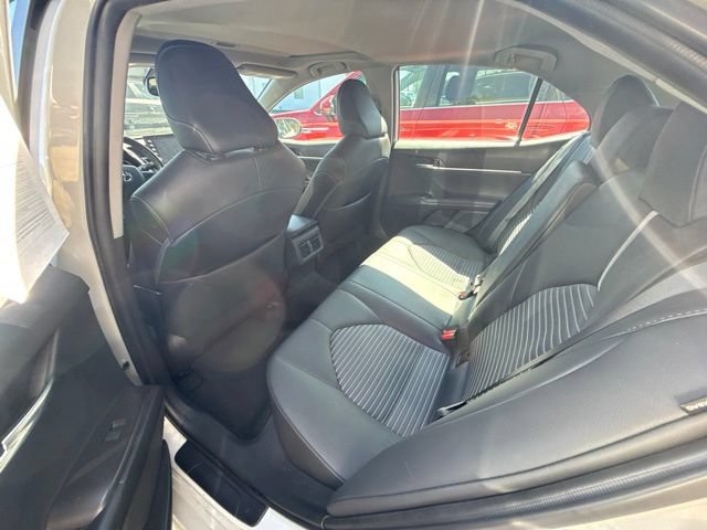 Used 2023 Toyota Camry SE w/ Cold Weather Package FWD image 24