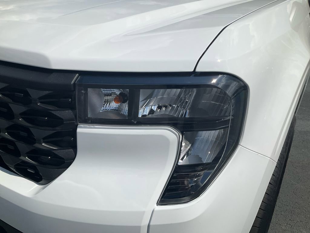 New 2026 Ford Maverick XLT w/ Equipment Group 301A image 9