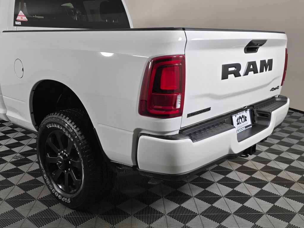 New 2026 RAM 3500 Big Horn AWD/4WD image 12