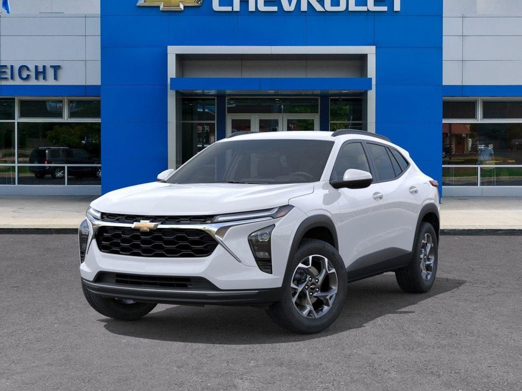 New 2026 Chevrolet Trax LT w/ Driver Confidence Package FWD image 6