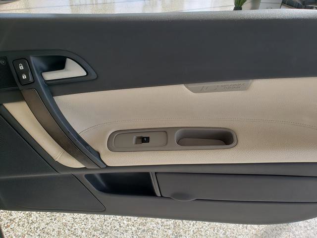 Used 2012 Volvo C70 T5 w/ Climate Pkg image 15