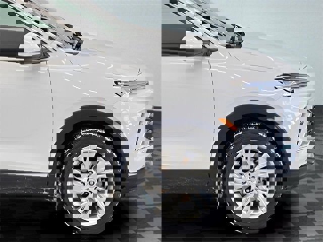 Certified 2025 Buick Encore GX Preferred image 5