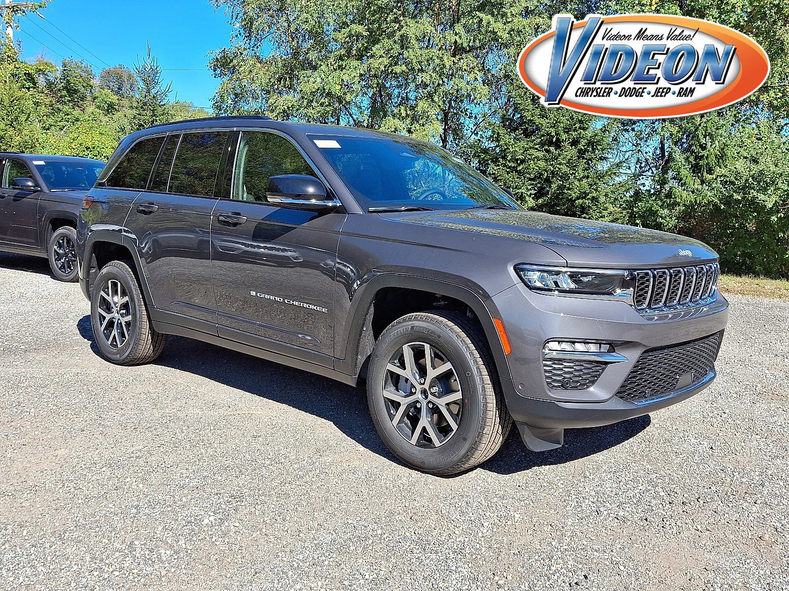 New 2025 Jeep Grand Cherokee Limited