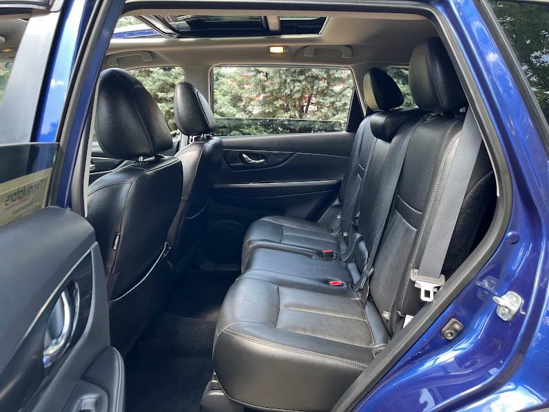 Used 2019 Nissan Rogue SL w/ Premium Package AWD/4WD image 41