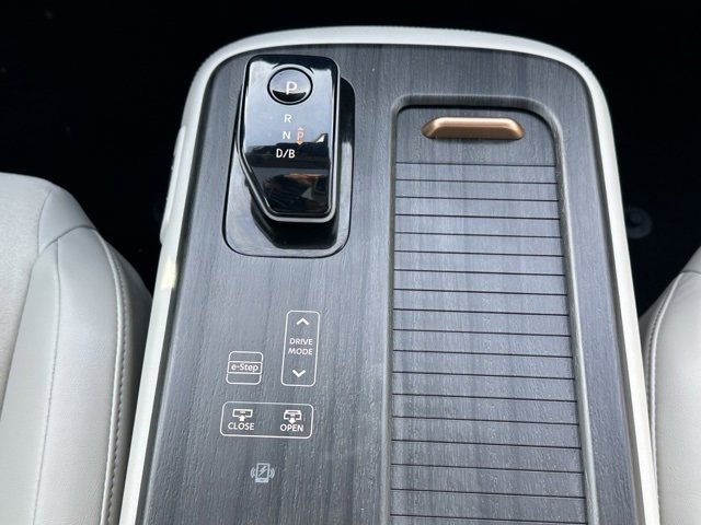 Certified 2023 Nissan Ariya AWD image 34