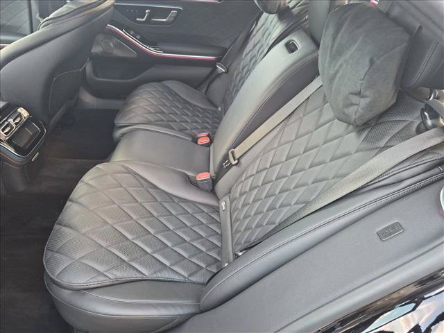 Used 2024 Mercedes-Benz S 580 4MATIC Sedan image 20