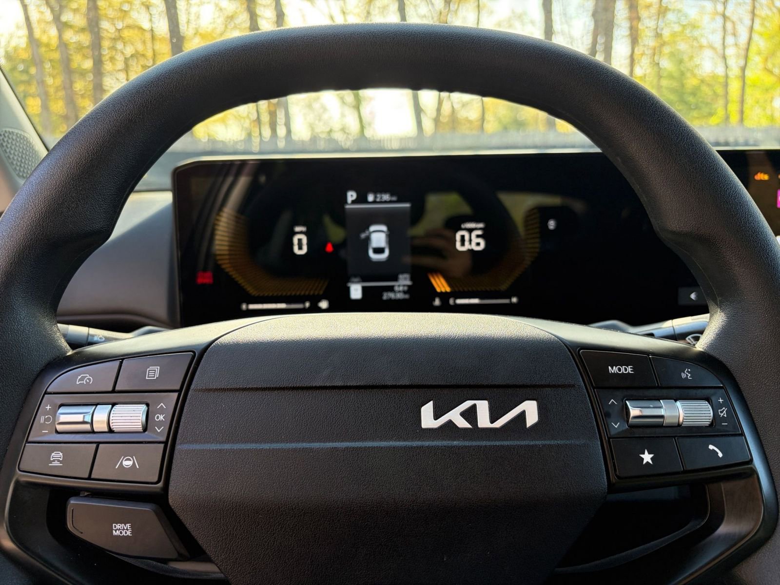 Used 2025 Kia K4 FWD image 27