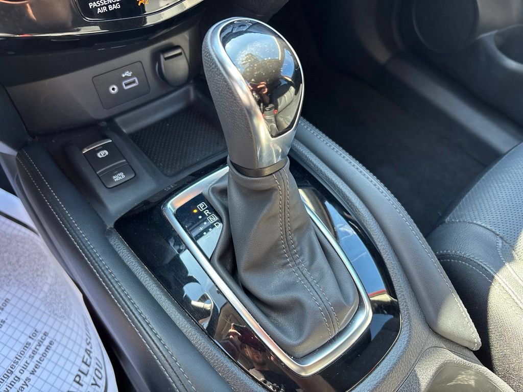 Used 2020 Nissan Rogue SL AWD/4WD image 30