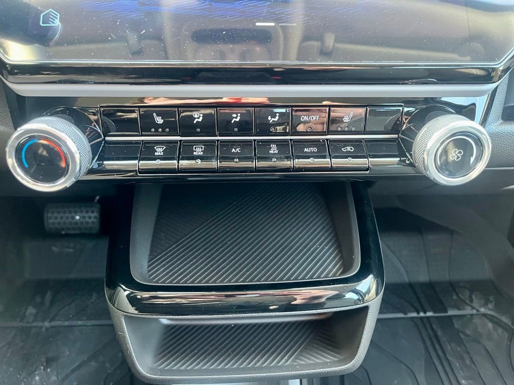 New 2027 Chevrolet Bolt LT w/ Comfort Package image 14