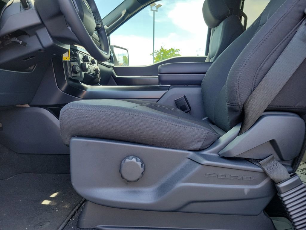 New 2026 Ford F150 STX w/ Equipment Group 200A AWD/4WD image 19