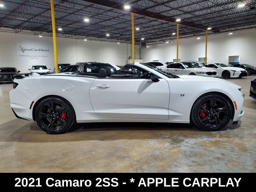 Used 2021 Chevrolet Camaro SS RWD image 5