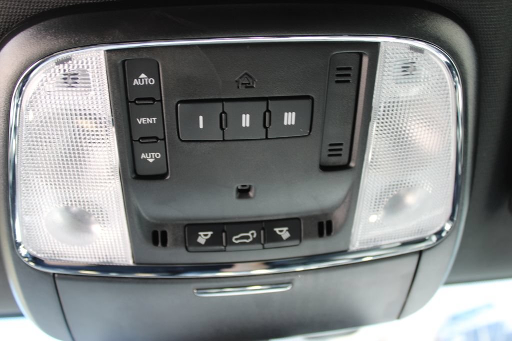 Used 2021 Jeep Grand Cherokee Limited RWD image 20